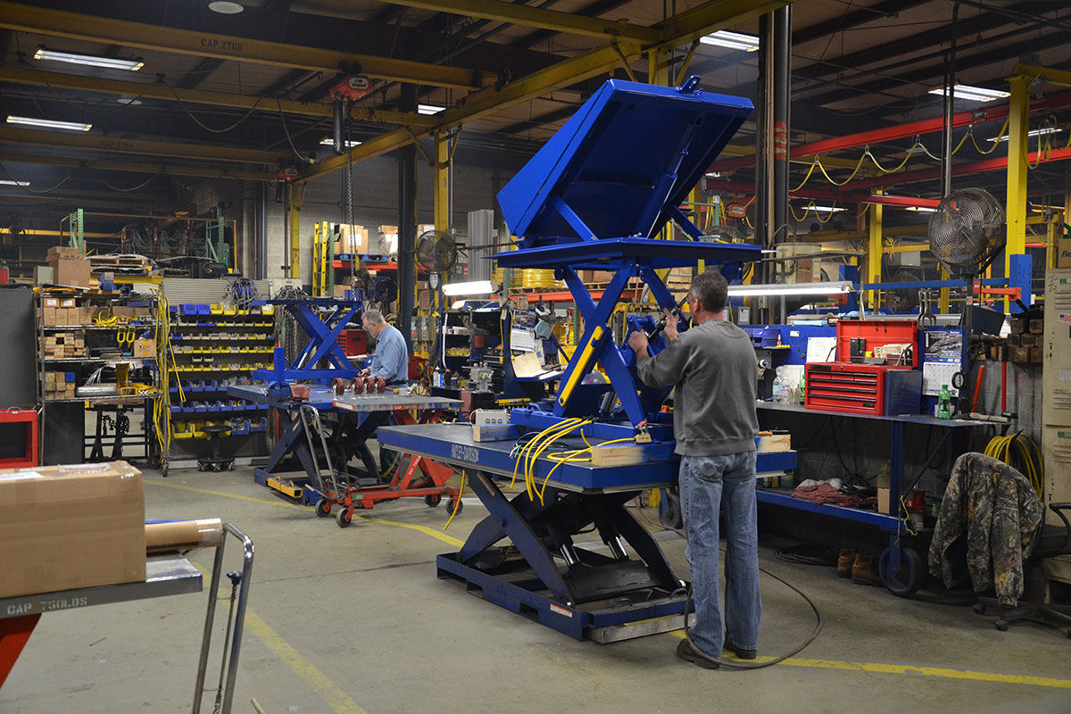 Vestil plant interior